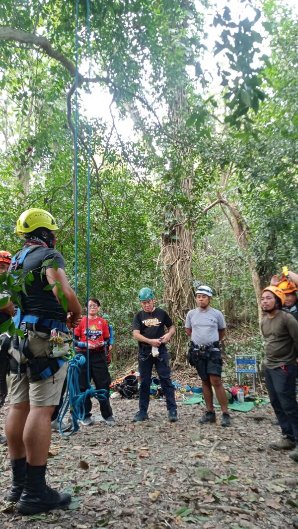 Wilderness Basic Rope Rescue Operations (WBRRO) - Image 10