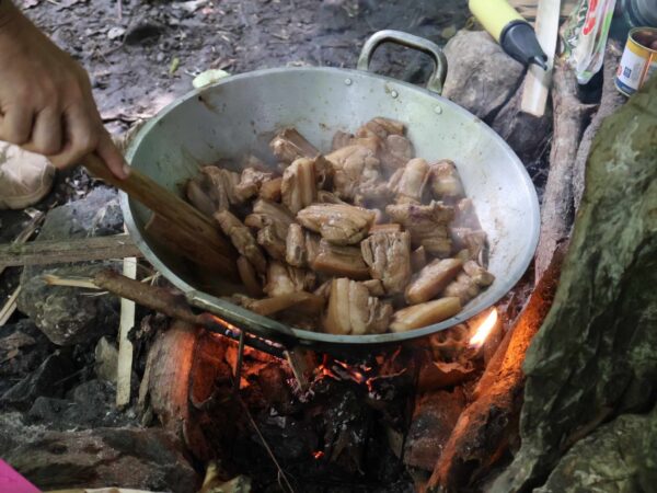 Outdoor cooking Workshop - Image 19