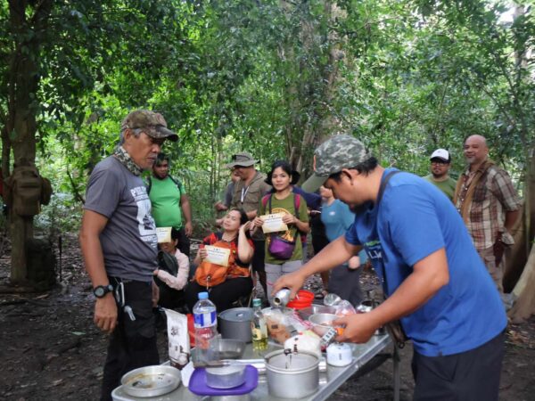 Outdoor cooking Workshop - Image 21