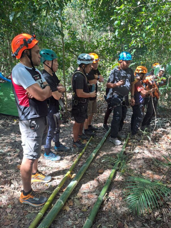 Wilderness Basic Rope Rescue Operations (WBRRO) - Image 16