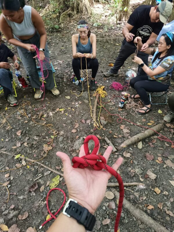 Knots and Shelter class - Image 12